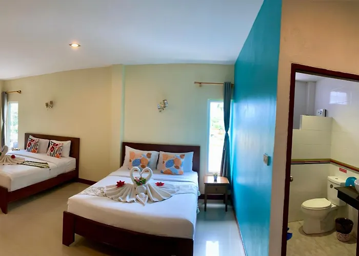 Lanta Just Come Hotel